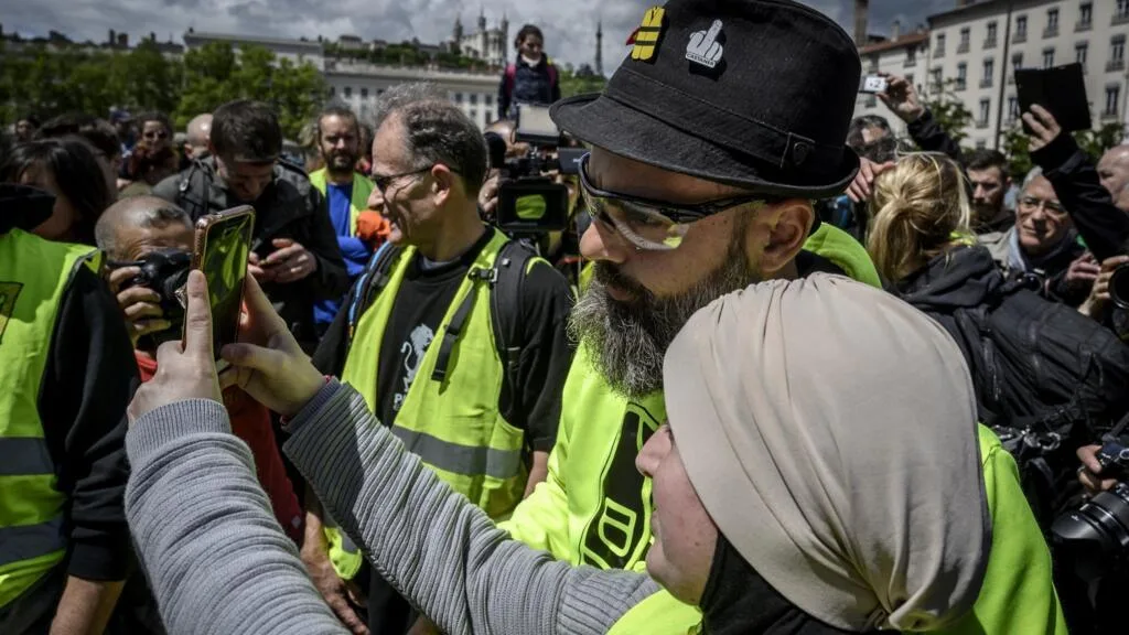 17 octobre : les Gilets jaunes entre le scepticisme et l'envie de "finir ce qu'on avait commencé"