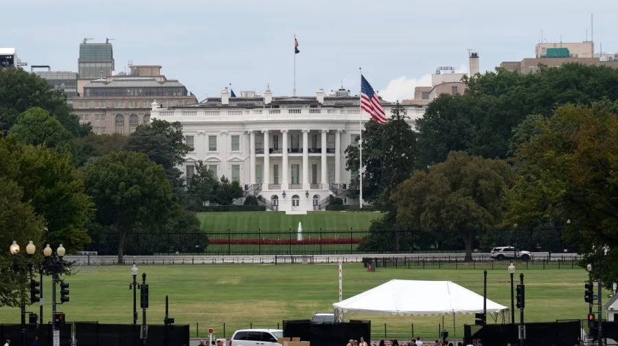 CNN, MS NOW, Politico journalists unable to access White House despite judge's order