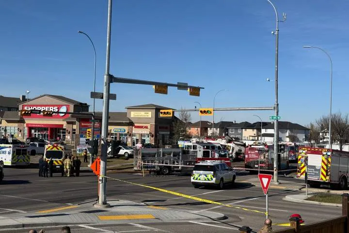 3 dead, at least 10 injured in Calgary transit bus fire