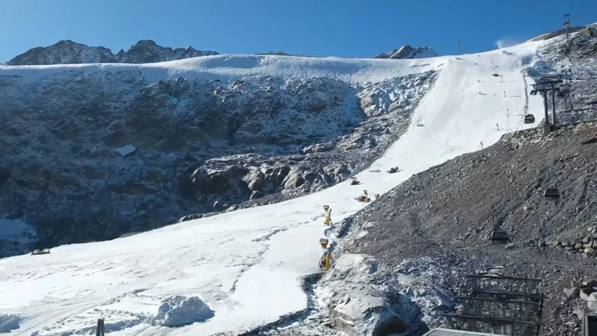 Grüne Hänge statt Schnee - Auf DIESER Piste startet bald der Ski-Weltcup!