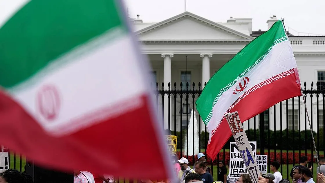 Irão ameaça considerar inimigos países que apoiem "guerra económica" dos Estados Unidos