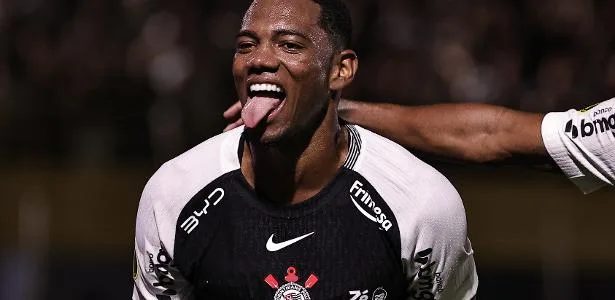 Corinthians negocia André por R$ 111 milhões e exige entrega em 2027