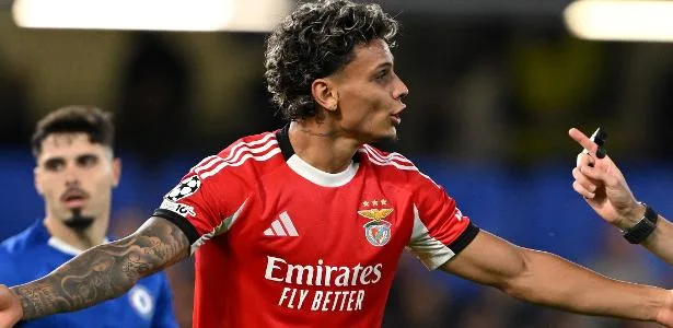 Ex-Palmeiras, Richard Ríos troca Benfica por futebol árabe para ganhar mais