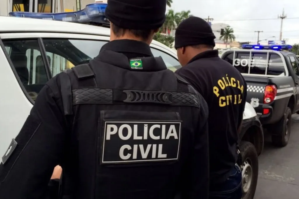 Pastor é preso suspeito de estuprar a própria neta antes de ir ao culto