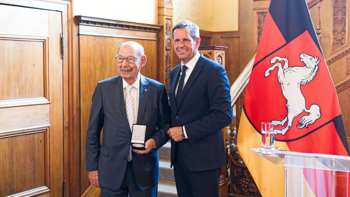 Auszeichnungen: Landesmedaille für Präsident der jüdischen Gemeinden