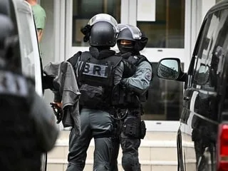 « Ils venaient pour tuer » : comment la police a pu interpeller si vite les suspects de coups de feu sanglants à Nantes