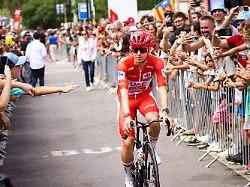 Nächste Gala vom Rad-Dominator: Trotz Schreckmoment: Pogacar düpiert bei Vuelta den großen Rest