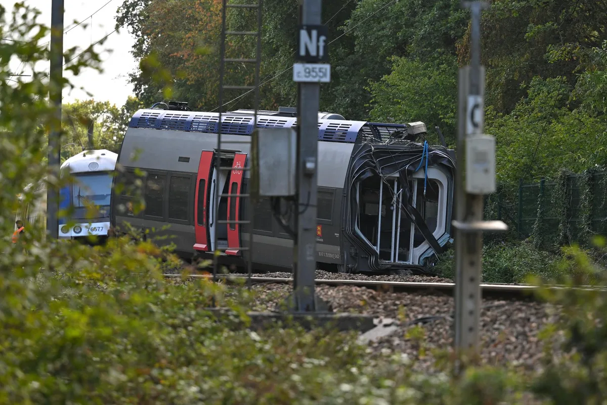 Un TER déraille en Normandie : 44 blessés, acte malveillant privilégié, enquête ouverte… Ce que l’on sait