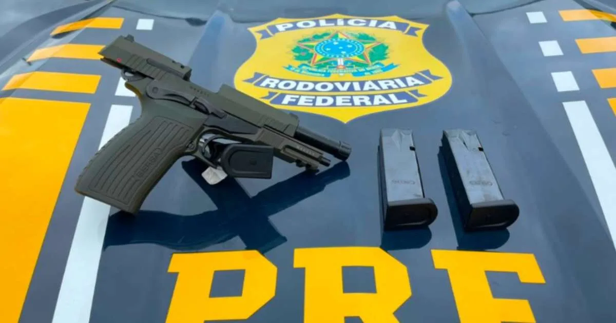 Passageiro é preso com pistola e três carregadores em ônibus no RS