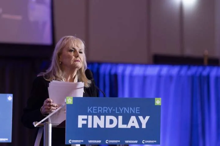 Findlay’s chief of staff resigns as two more MLAs quit B.C. Conservative caucus