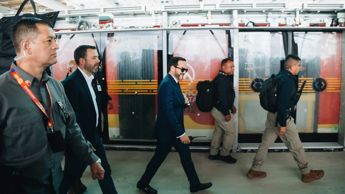 En imágenes: así fue el recorrido de Abelardo de la Espriella por las obras de la primera línea del metro de Bogotá