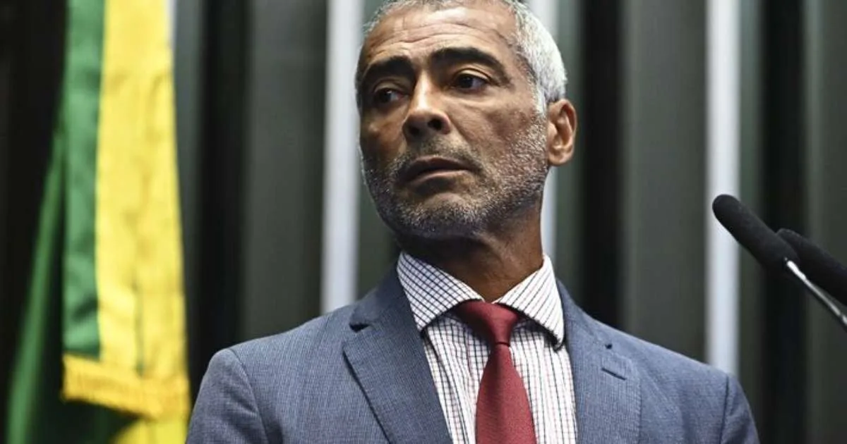 Romário anuncia saída do PL e apoio à candidatura de Eduardo Paes