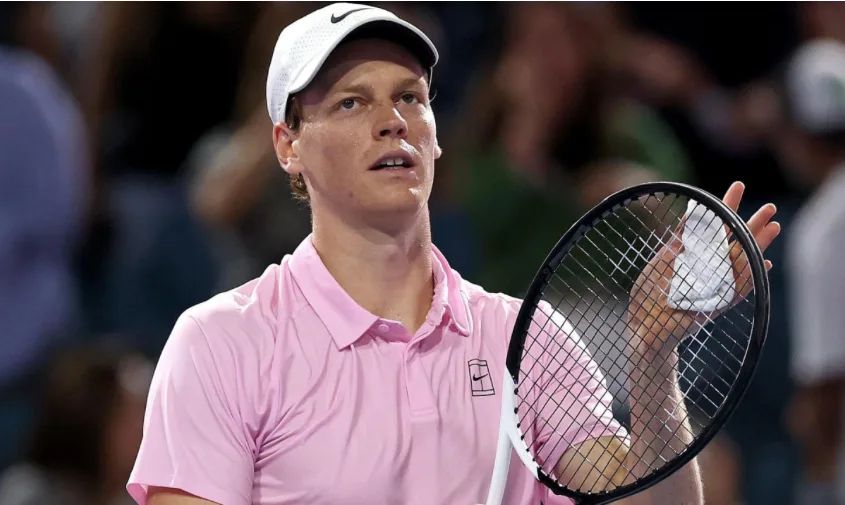 Jannik Sinner renuncia al US Open por problemas en una rodilla