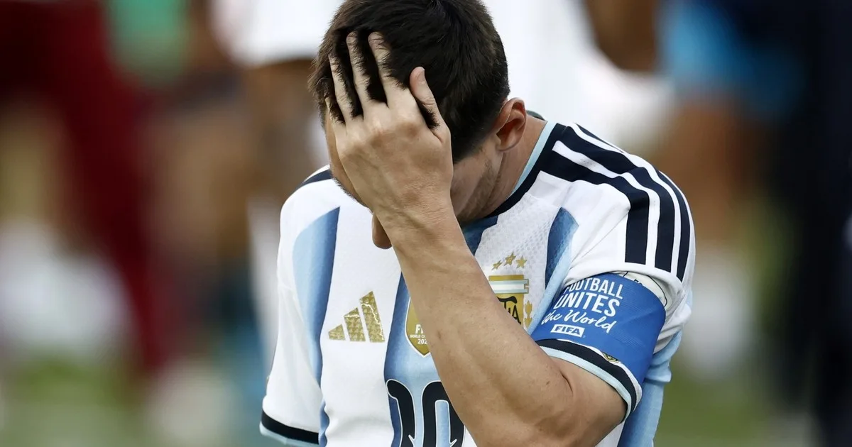 Adiós Messi: la historia es mejor porque tuvo claroscuros