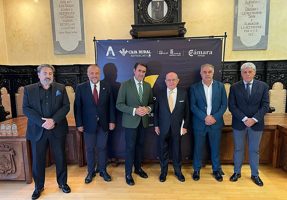 Astorga Digital reconoce la trayectoria de José Luis Rodríguez García con su I Premio de Periodismo