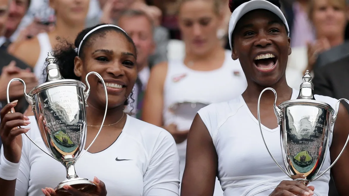 Serena Williams celebró su regreso a las canchas con Venus: “Podemos reírnos, pero también somos muy serias”