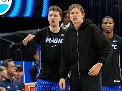 Premiere in der NBA: Getrennte Weltmeister-Brüder haben Angst vor dem Duell