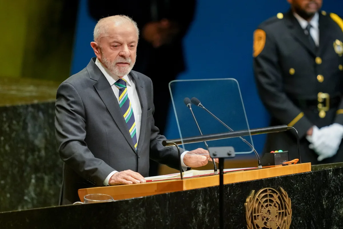 O batidão de Lula após viagem rápida a NY na reta final da campanha