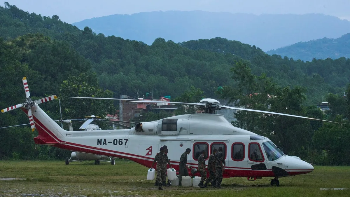 Katastrophe im Himalaya: Nach Sturzflut: Schlamm erschwert Rettungsaktionen in Nepal