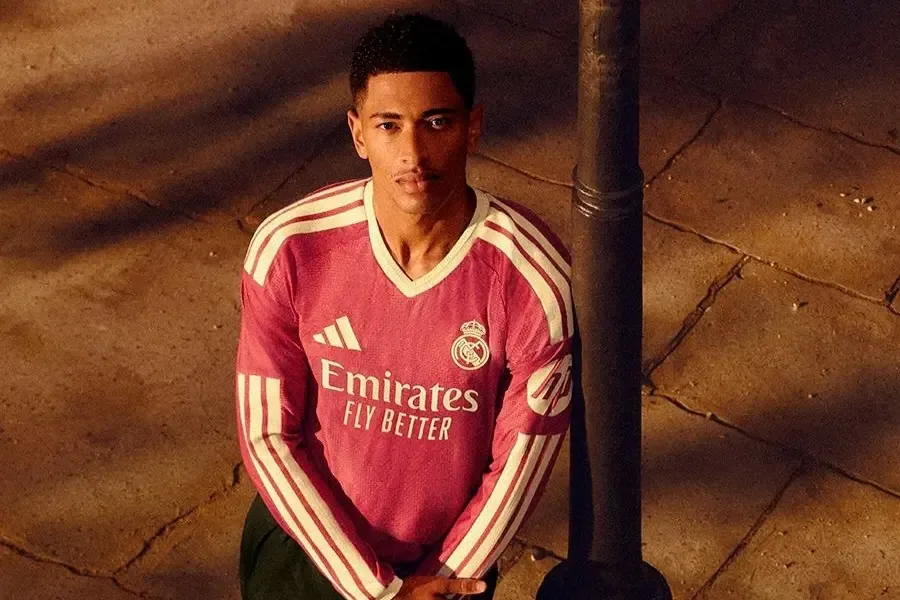 Real Madrid lança terceira camisa para a temporada 2026/2027; veja fotos