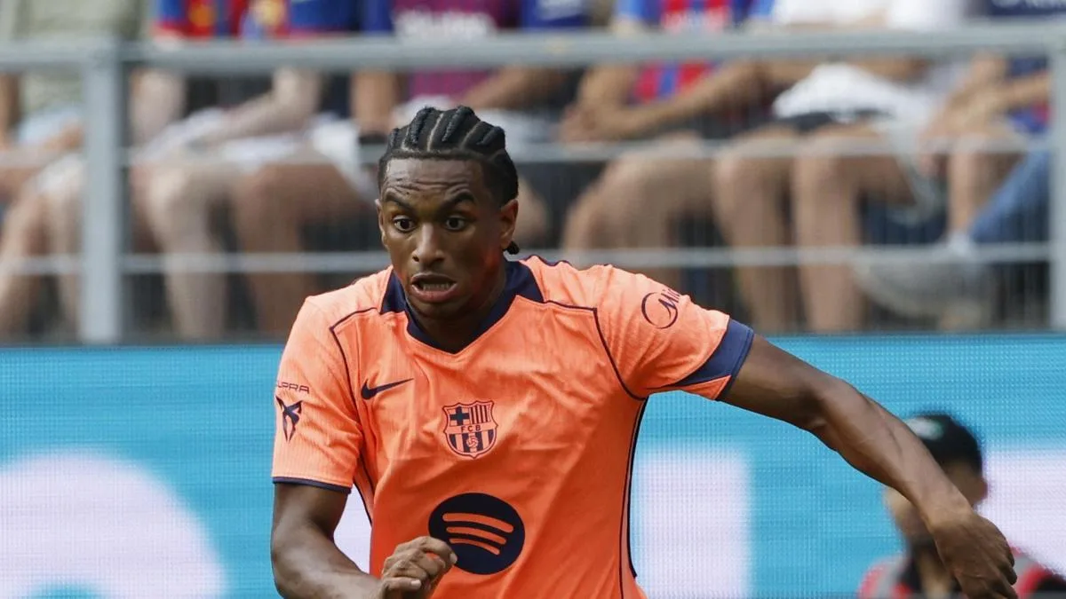 Balde, fuera de la lista para Elche, abre nuevas alternativas en defensa