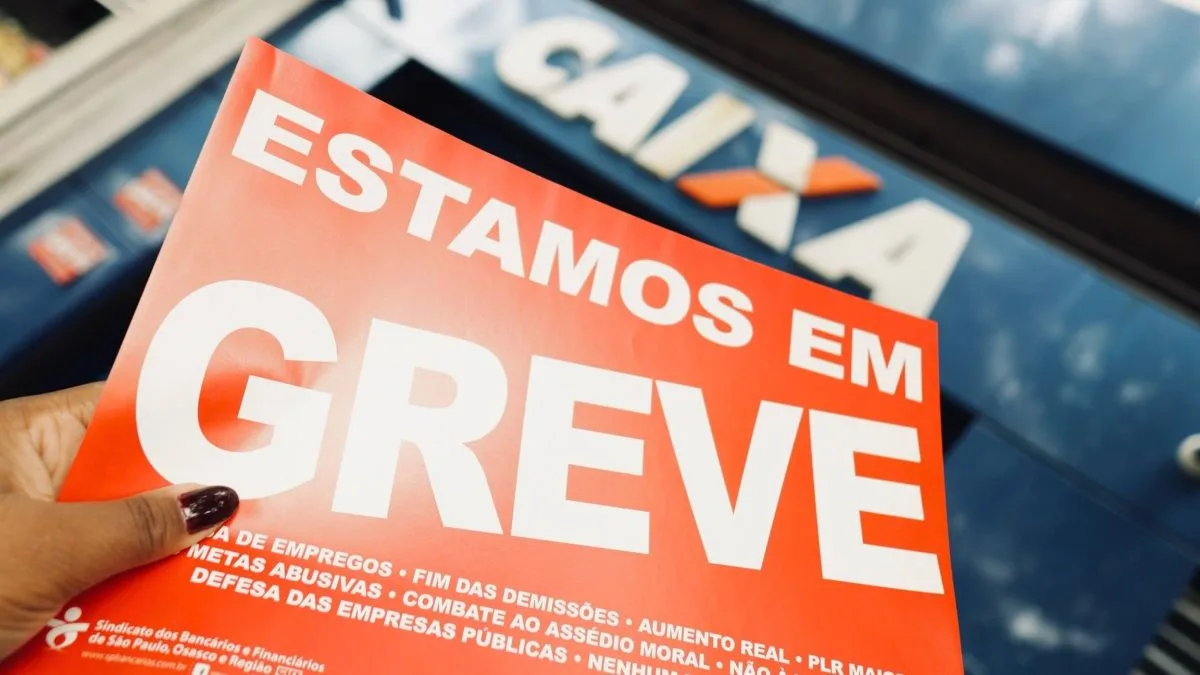 Empregados da Caixa rejeitam proposta de ACT por 59,3% dos votos e mantêm paralisação em todo o Brasil