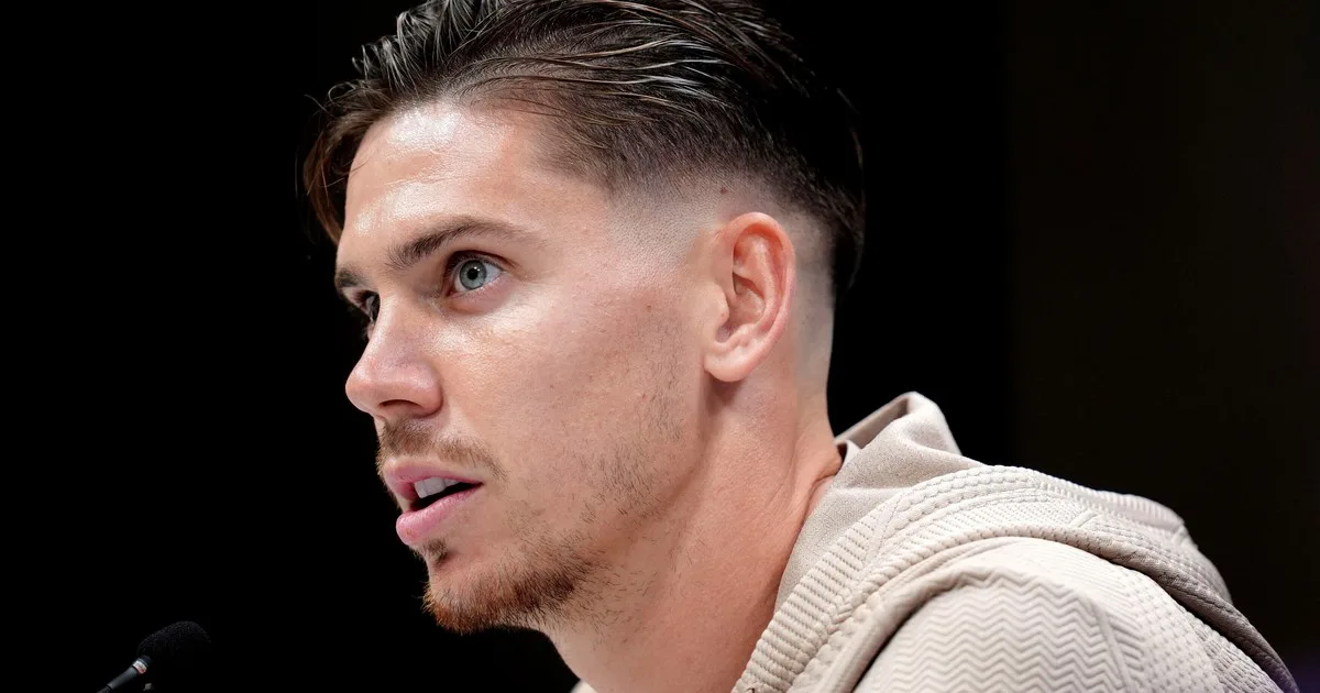 Preocupación por Juan Foyth: sufre "problemas musculares" y no tiene fecha de regreso