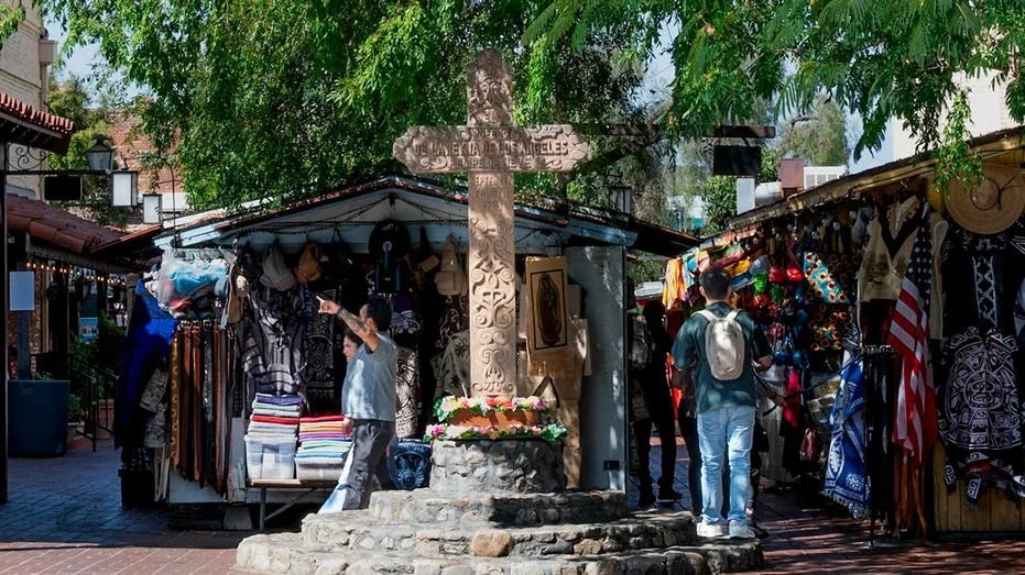 LA merchants fight to save 97-year-old cross as lawyer warns of nationwide stakes