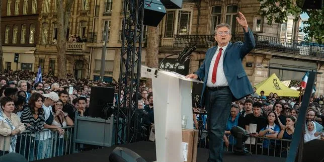 L’Etat selon Mélenchon : entre « révolution citoyenne » et reprise en main de l’administration