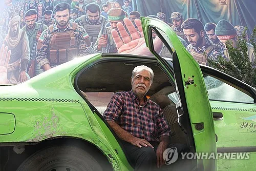 "휘발유 동날라…" 美제재에 테헤란 주유소마다 장사진