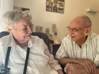 Pierre et Lucette se souviennent des premiers jours de leur histoire d’amour, il y a plus de 70 ans