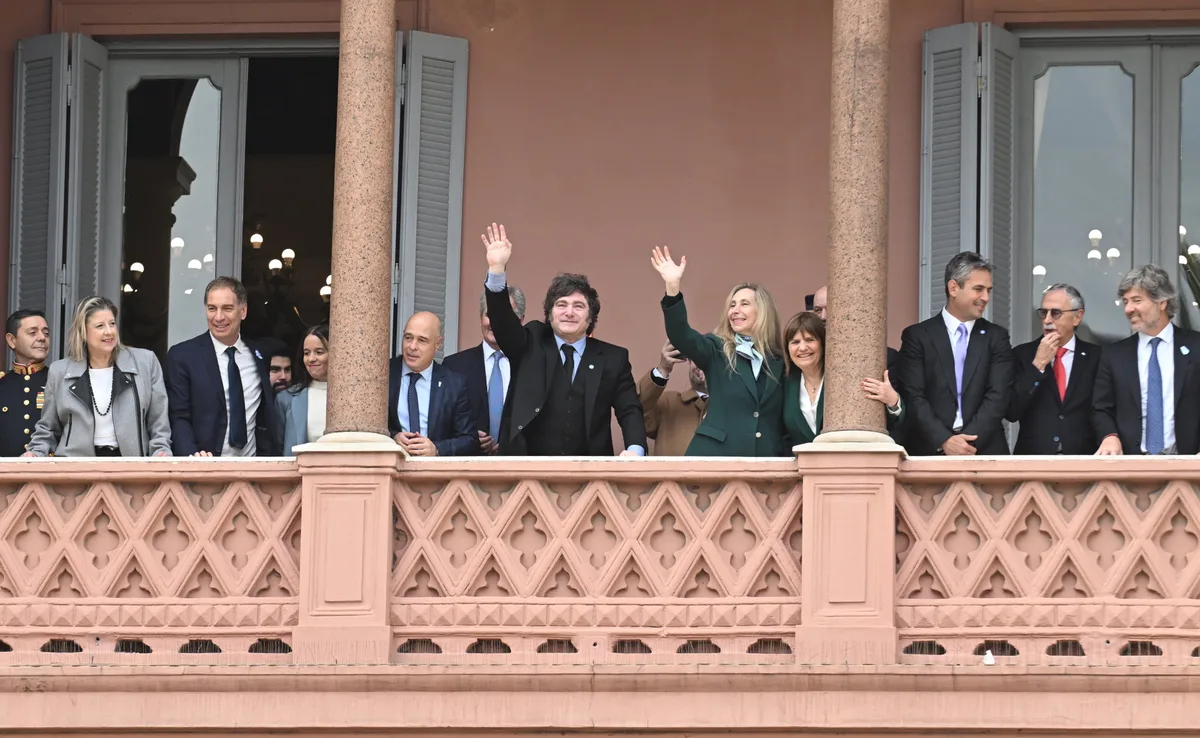 Milei vuelve a la Casa Rosada, las internas que crecen dentro del Gobierno y la jugada que prepara el Peronismo