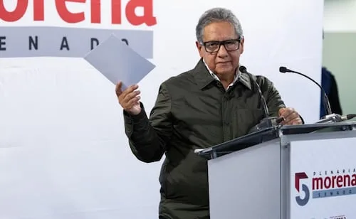 Higinio Martínez asegura que reforma contra doble nacionalidad será aprobada; "no veo ningún problema"
