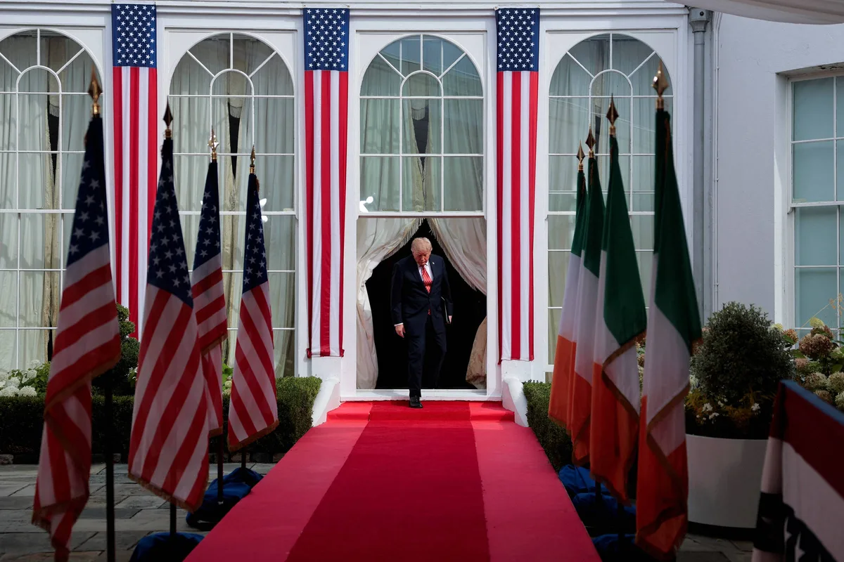 Trump provoca Reino Unido com alusão a unificação da Irlanda em visita a Dublin