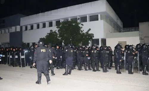 Realizan operativo en penal de Mérida, Yucatán; encuentran cuatro dispositivos electrónicos, cannabis, vaporizadores y otros objetos