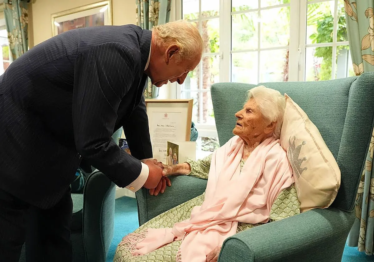 Ethel Caterham, la mujer viva más longeva del mundo, cumple 117 años