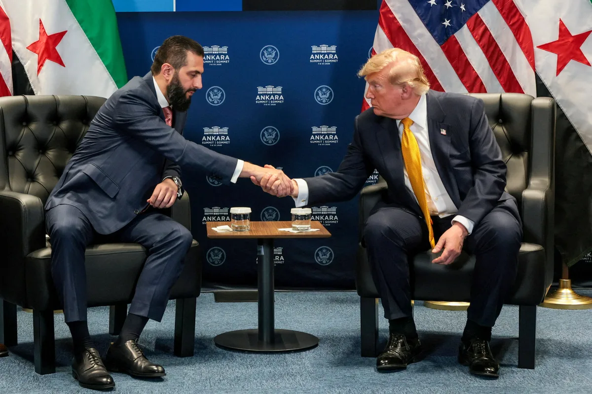 El presidente sirio agradeció a Trump por retirar a Siria de la lista de países patrocinadores del terrorismo: “histórica decisión”