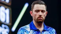 Humphries suffers early Hungarian Darts Trophy exit