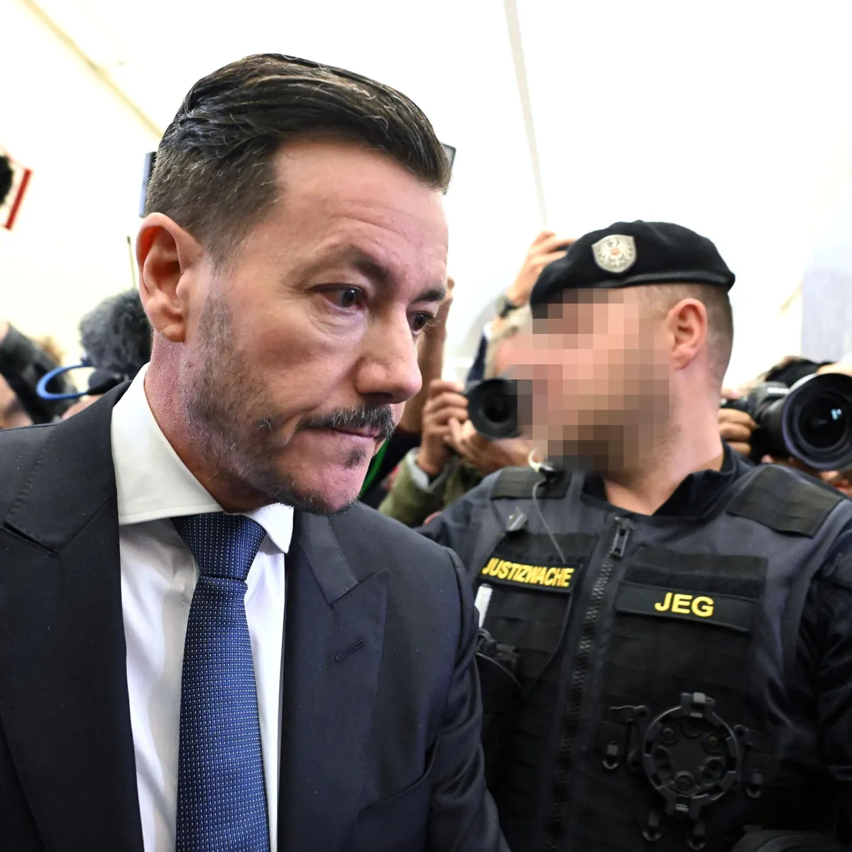 Österreich - Prozess gegen René Benko - zwei Jahre Haft