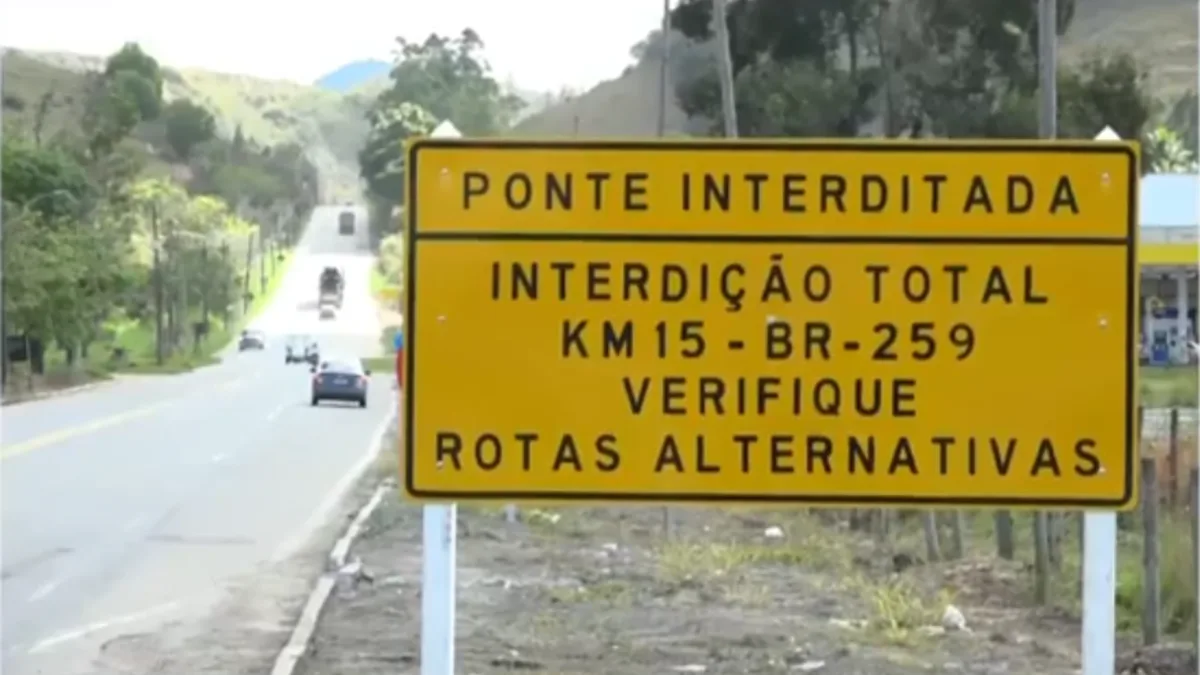 BR 259: motoristas enfrentam horas a mais na estrada após interdição