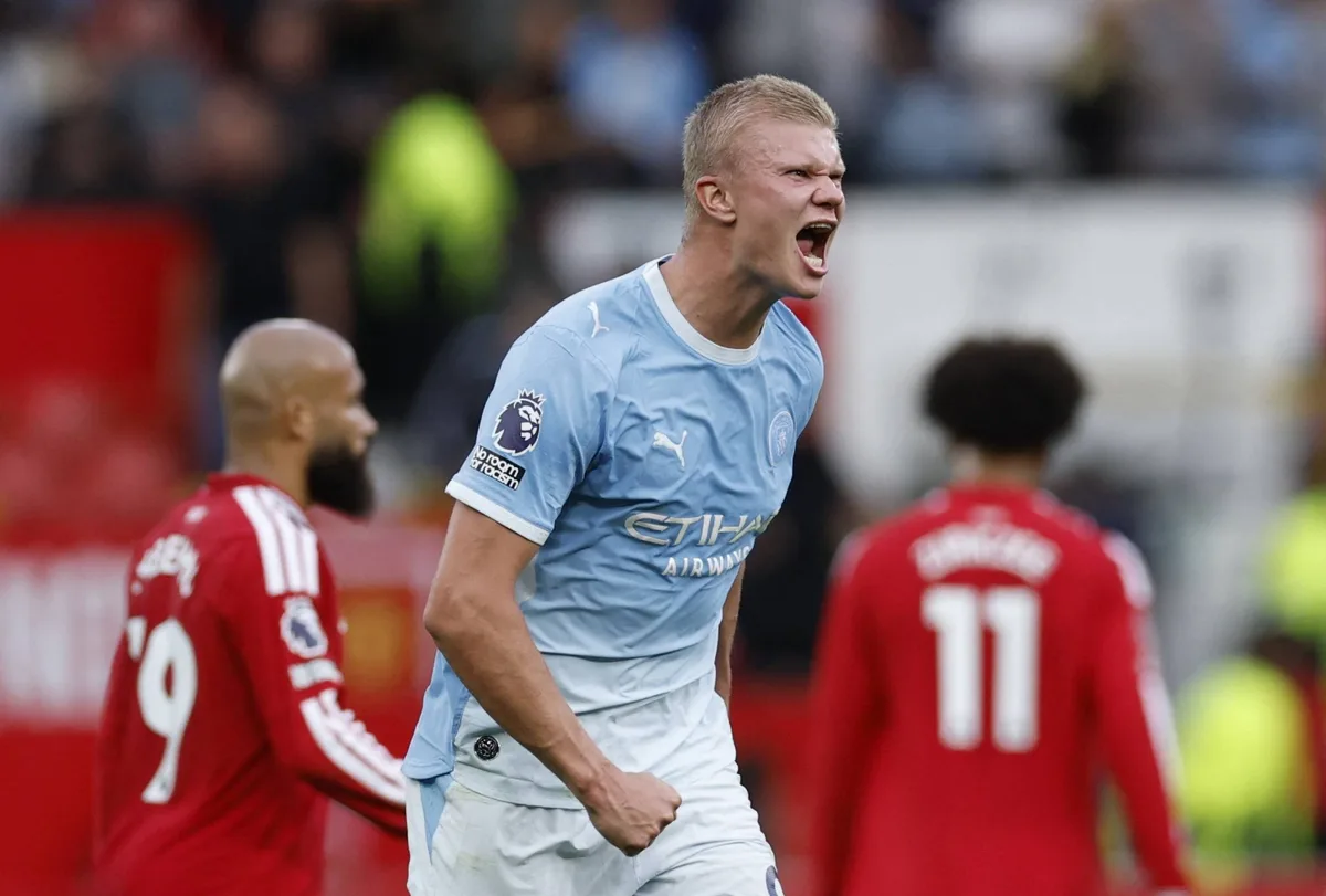 Refereeing body says decision to award decisive goal in Manchester derby was wrong