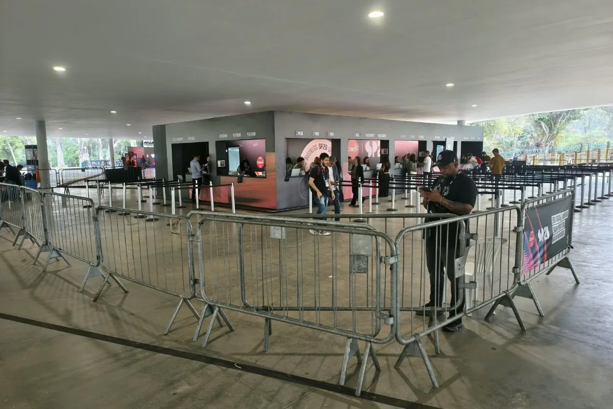 Evento ocupa marquise do Ibirapuera sem aval de órgão do patrimônio