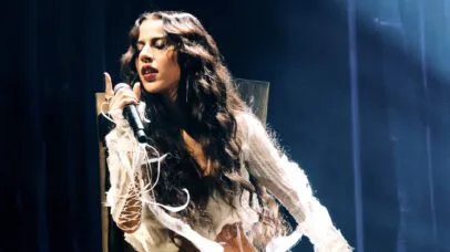 Marina Sena surpreende com show menos pop e mais teatral no Rock in Rio 2026