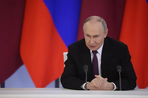 Rússia acusa Ocidente de fabricar denúncia por venda de armas a cartéis da América Latina