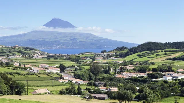 PS/Açores acusa Governo: "Dão com uma mão e tiram com as duas"