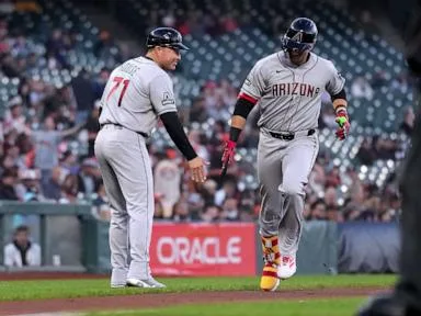 Nootbaar's leadoff homer, 3 hits spark Diamondbacks in 10-6 victory over Giants