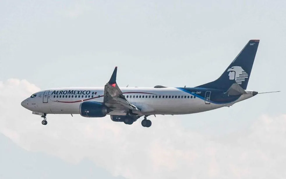 Boletos de avión suben por aumento en precio de turbosina
