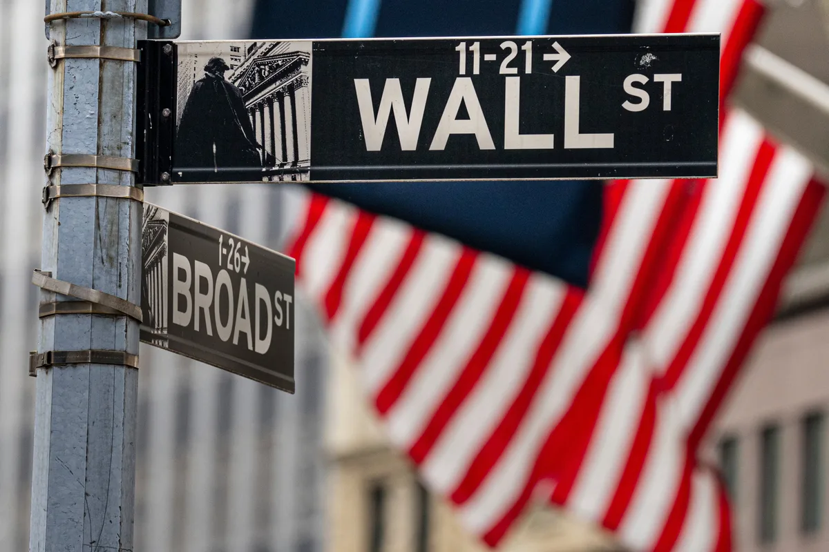 Hedge funds pose greater threat to U.S. Treasuries than China ever did