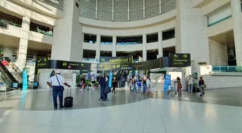 Controlo de fronteiras em aeroportos. Recolha obrigatórias de dados biométricos em vigor