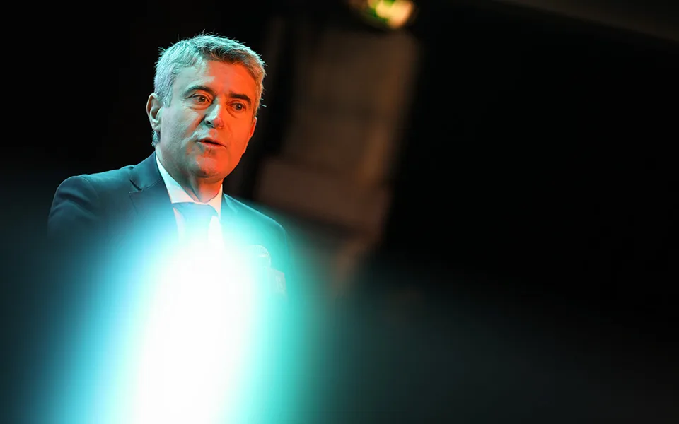 Carneiro diz que Montenegro não deve dar dar “razões” para “efeitos pirotécnicos” do Chega sobre MAI